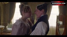 3. Suranne Jones Lesbian Sex – Gentleman Jack