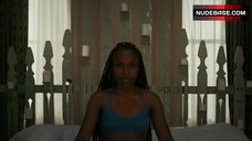 1. Dewanda Wise in Sports Bra – She'S Gotta Have It