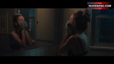 3. Julianne Moore in Lingere – Gloria Bell