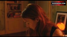 9. Laetitia Dosch Face Sitting – Gaspard At The Wedding