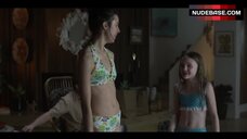Margaret Qualley Bikini Scene – Fosse/Verdon