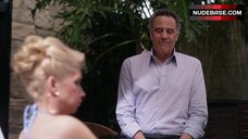 4. Susan Yeagley Bikini Scene – Single Parents