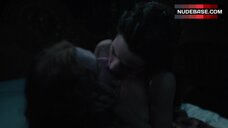 5. Elisa Lasowski Sex Scene – Versailles