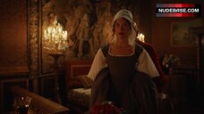 8. Jessica Hinds Nude Butt – Versailles