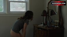 Elizabeth Reaser Shows Ass – Easy