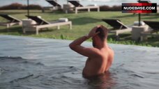 9. Kim Kardashian West in Strapless Bikini – Keeping Up With The Kardashians