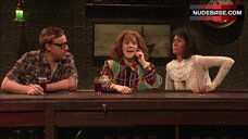 3. Kristen Wiig Lesbian Scene – Saturday Night Live