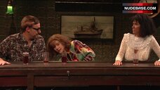 7. Kristen Wiig Lesbian Scene – Saturday Night Live
