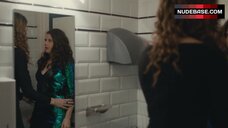 10. Anna Drijver Lesbi Scene – Undercover