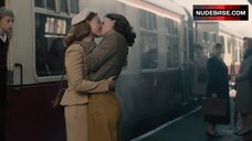 4. Anna Paquin Lesbian Scene – Tell It To The Bees