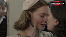 6. Anna Paquin Lesbian Scene – Tell It To The Bees