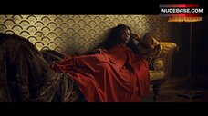 1. Yetide Badaki Full Frontal Nude – American Gods