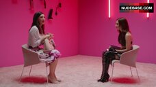 1. Zoe Levin Sexy Scene – Bonding