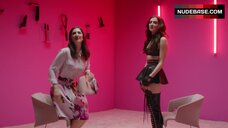 4. Zoe Levin Sexy Scene – Bonding