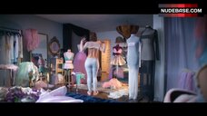 9. Montana Manning Sexy Dancing – Daddy Issues