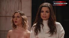 3. Lorena Comparato Boobs Scene – Samantha!