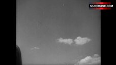 6. Hedy Lamarr Shows Tits and Ass – Ecstasy