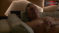 4. Sexy Reiko Aylesworth in Black Bra and Panties – Bull