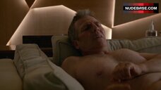 6. Sexy Reiko Aylesworth in Black Bra and Panties – Bull