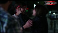 1. Zelda Williams Lesbi Scene – Locating Silver Lake