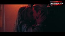 Taylor Hickson Lesbian Scene – Residue