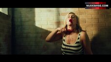 6. Layla Pendley Exposed Boobs – Amazon Hot Box