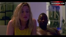 9. Piper Perabo in Bikini – Turn Up Charlie