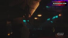 1. Vanessa Morgan Lesbi Scene – Riverdale