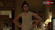 Emmy Rossum Hard Nipples – Shameless