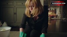 Christina Hendricks Clevage – Good Girls