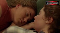 1. Emma Kenney Lesbi Scene – Shameless