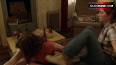 9. Emma Kenney Lesbi Scene – Shameless