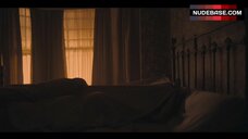 2. Lesbi Scene with Alex Kingston – The Widow