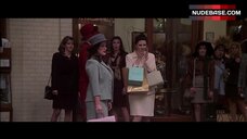 6. Farrah Fawcett Nude in Fountain – Dr. T And The Women