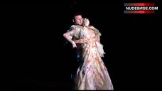 1. Karen Elson Breasts Flash – Mcqueen