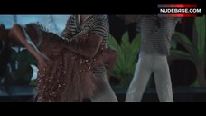 10. Stephanie Cayo Hot Dance – Yucatan