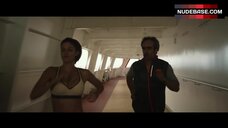 9. Stephanie Cayo Sexy during Jogging – Yucatan