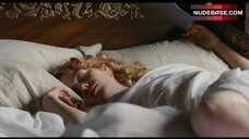 1. Emma Stone Side Boob – The Favourite