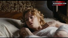 23. Emma Stone Side Boob – The Favourite
