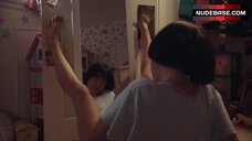 Maya Erskine Masturbation Scene – Pen15