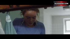 12. Sofie Albertine Foss Butt Flash – Battle