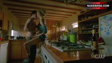 45. Riley Voelkel Hot Scene – Roswell, New Mexico