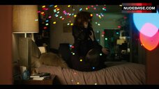 67. Natasha Lyonne Sexy Scene – Russian Doll