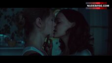 23. Madeline Brewer Lesbian Sex – Braid