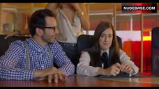 89. Sexy Stephanie Cayo – Club De Cuervos