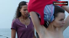 Eline Powell Undresses – Siren