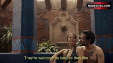 12. Essined Aponte Sexy in Bikini – S.W.A.T.