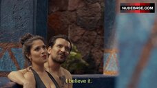 67. Essined Aponte Sexy in Bikini – S.W.A.T.