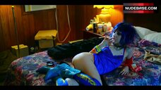 34. Lovina Yavari Ass in Panties – Polar