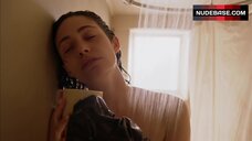 67. Emma Kenney Toilet Scene – Shameless